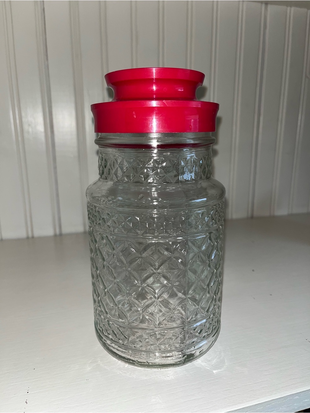Vintage Anchor Hocking Clear Quilted Pattern Glass Jar with Red Lid, 32 oz